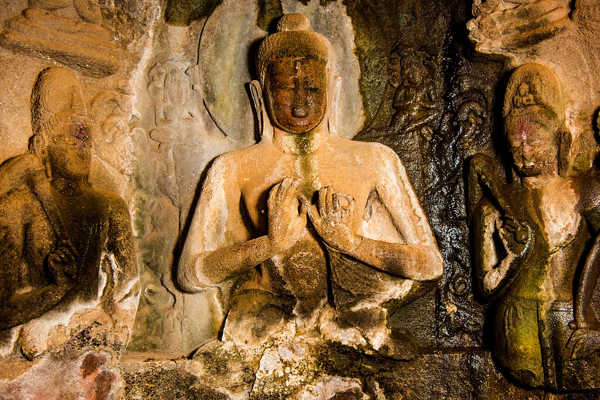 Buddha statue Pandavleni