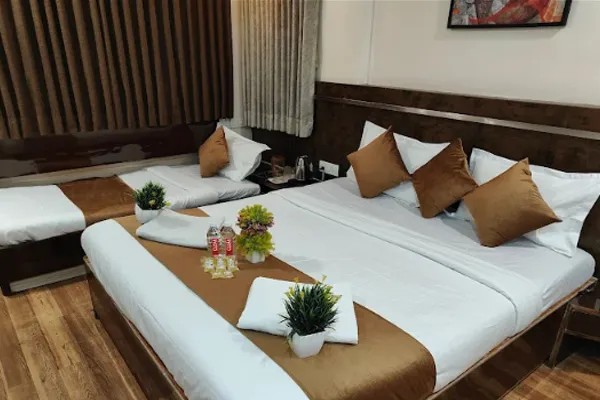Hotel Shirdi Park Inn – comfortable stay for devotees near Sai Baba Temple